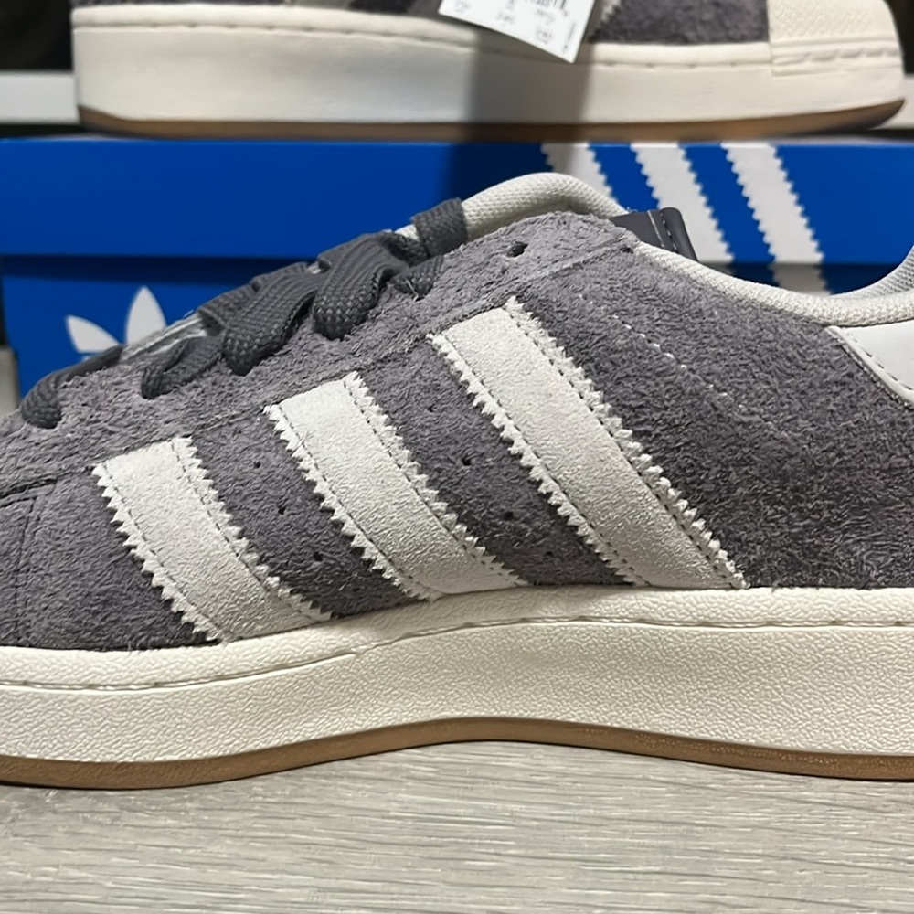 NWT Adidas Originals Superstar XLG Women's Shoes - Grey/White - IG2125 - Picture 8 of 12